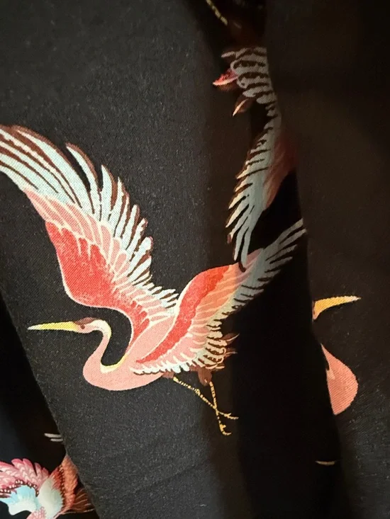 torrid Black Wide-Leg Pants with Pink Crane Print - Picture 3 of 4